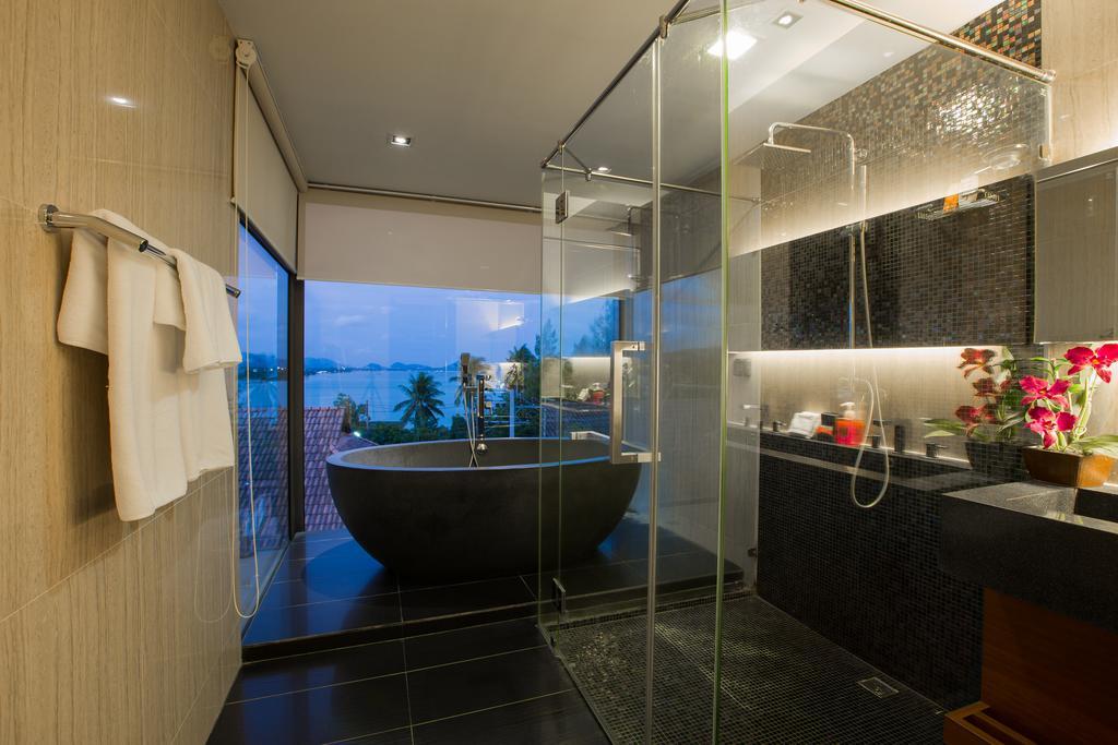 Aqua A1 Villa Rawai Exteriör bild